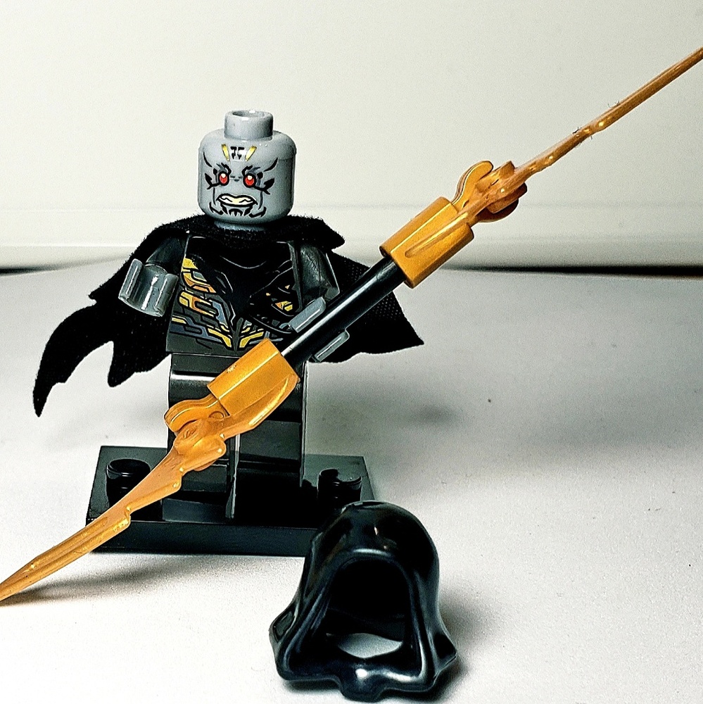 1.75" CORVUS GLAIVE Avengers MiniFigure Blocks